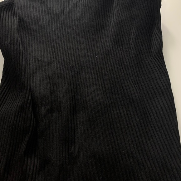 Wilfred Ribbed Tank - Picture 3 of 4